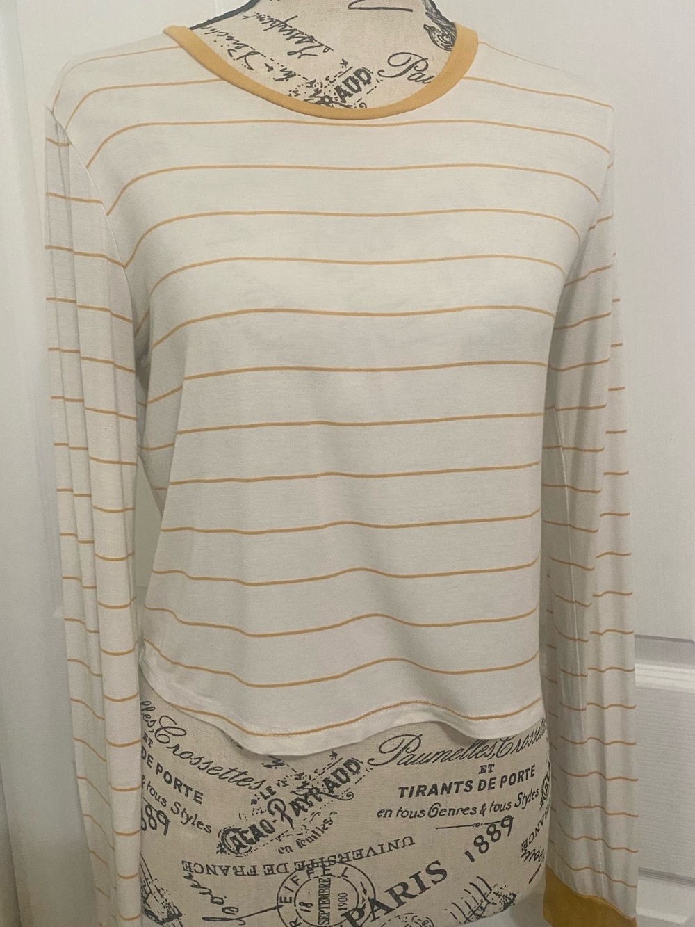Forever 21 Women's Cream Striped Long-Sleeve Cropped Top